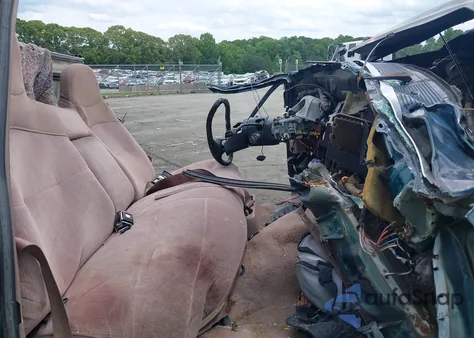 1997 Ford F-350 Xl z USA, uszkodzony, nr VIN 1FTHF36F2VEC88936